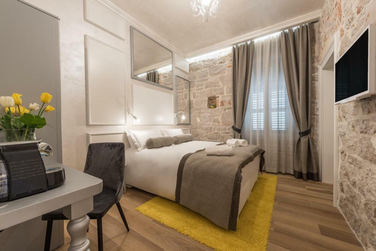Zara Palace - Design Rooms Exterior photo